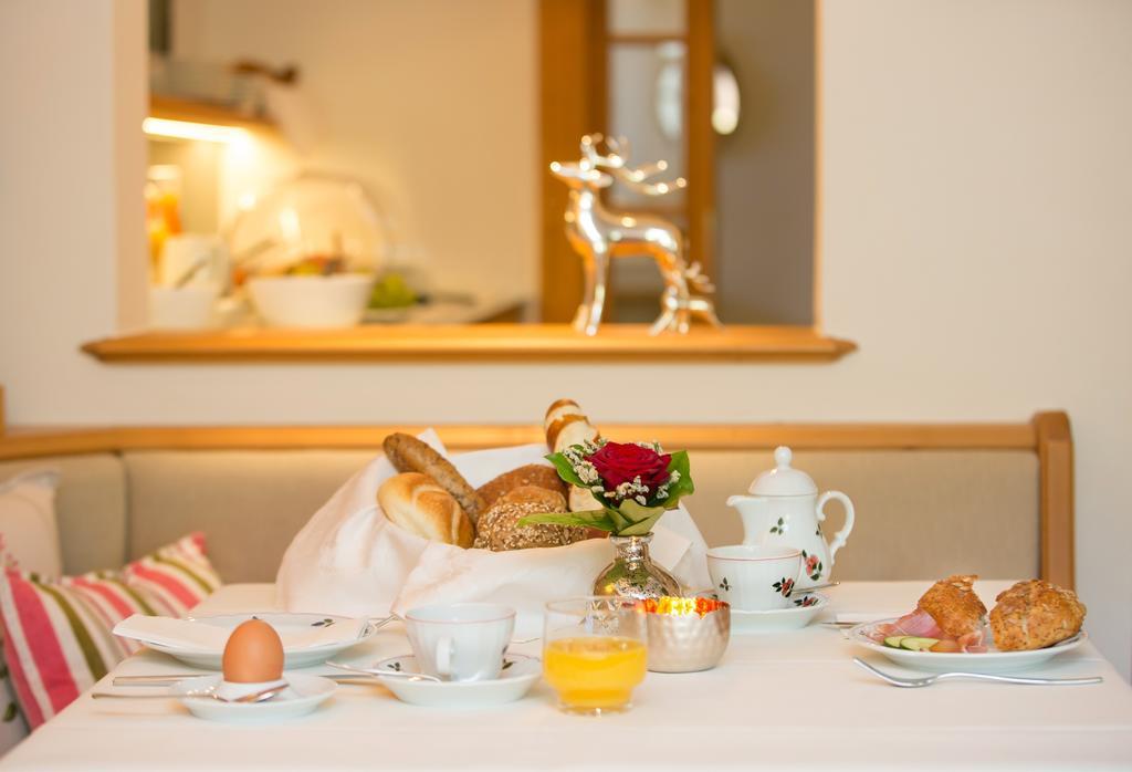 Hotel Garni Edelweiss Лех Экстерьер фото