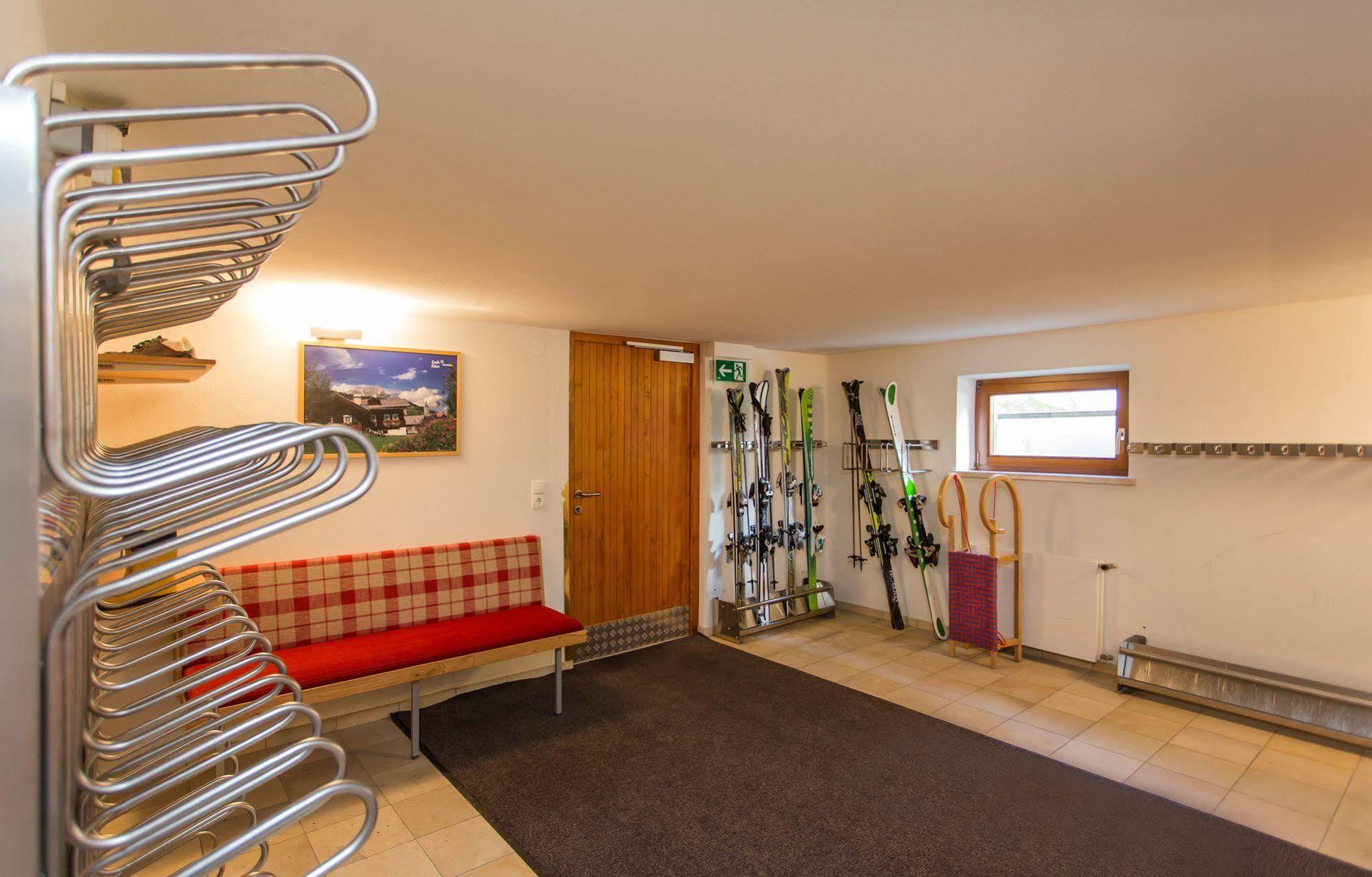 Hotel Garni Edelweiss Лех Экстерьер фото
