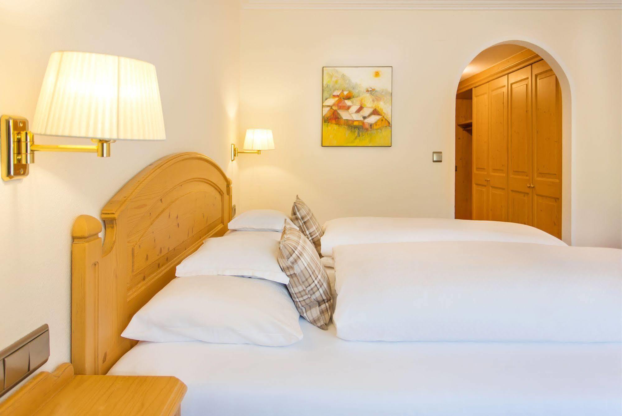 Hotel Garni Edelweiss Лех Экстерьер фото